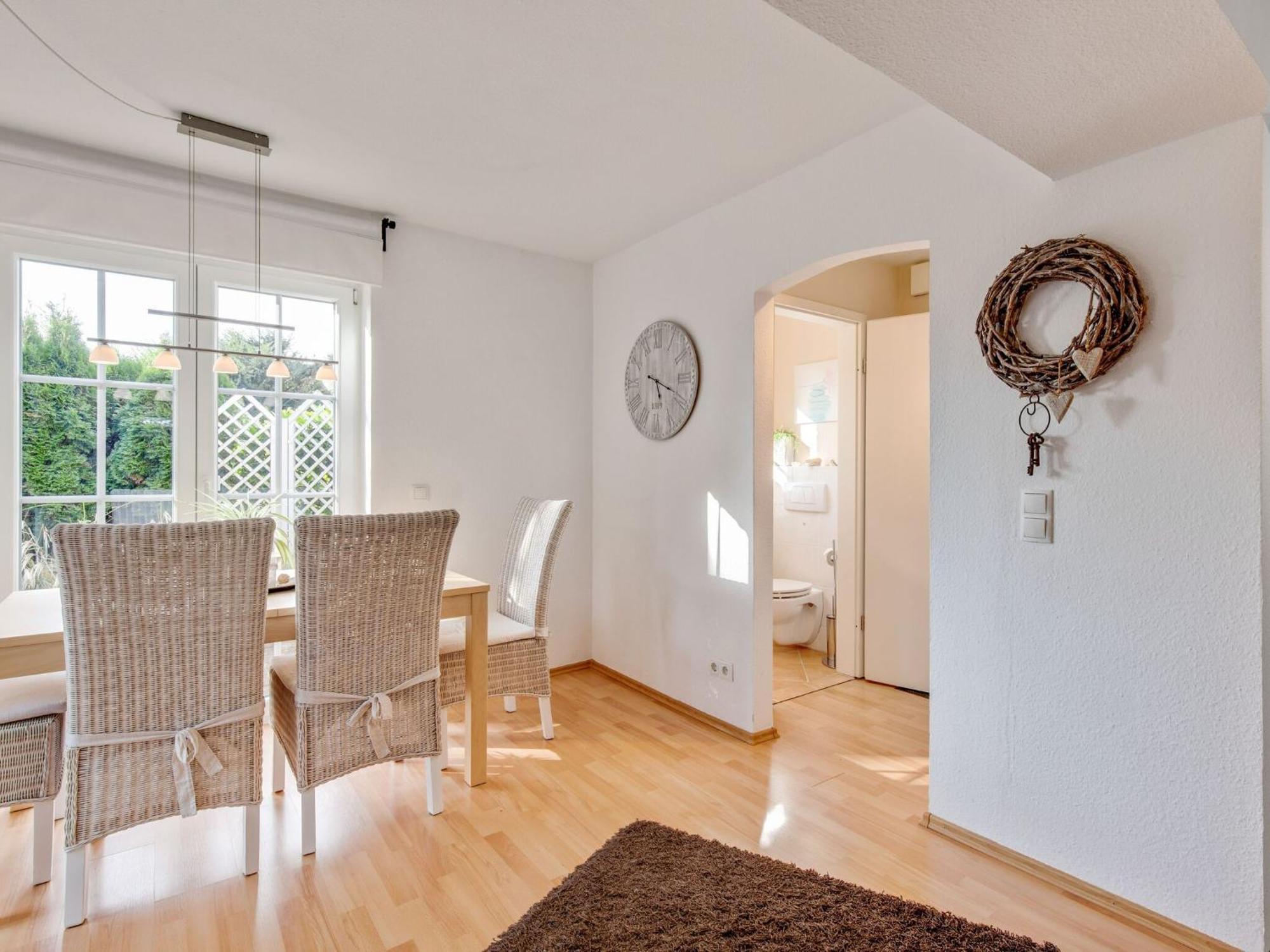 Enticing Holiday Home In Oldenburg With Garden Near Sea Dannau Exterior foto